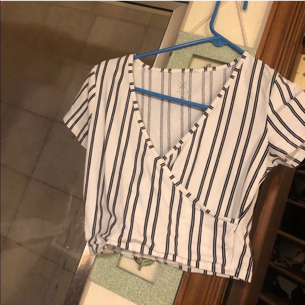 Pacsun crop top